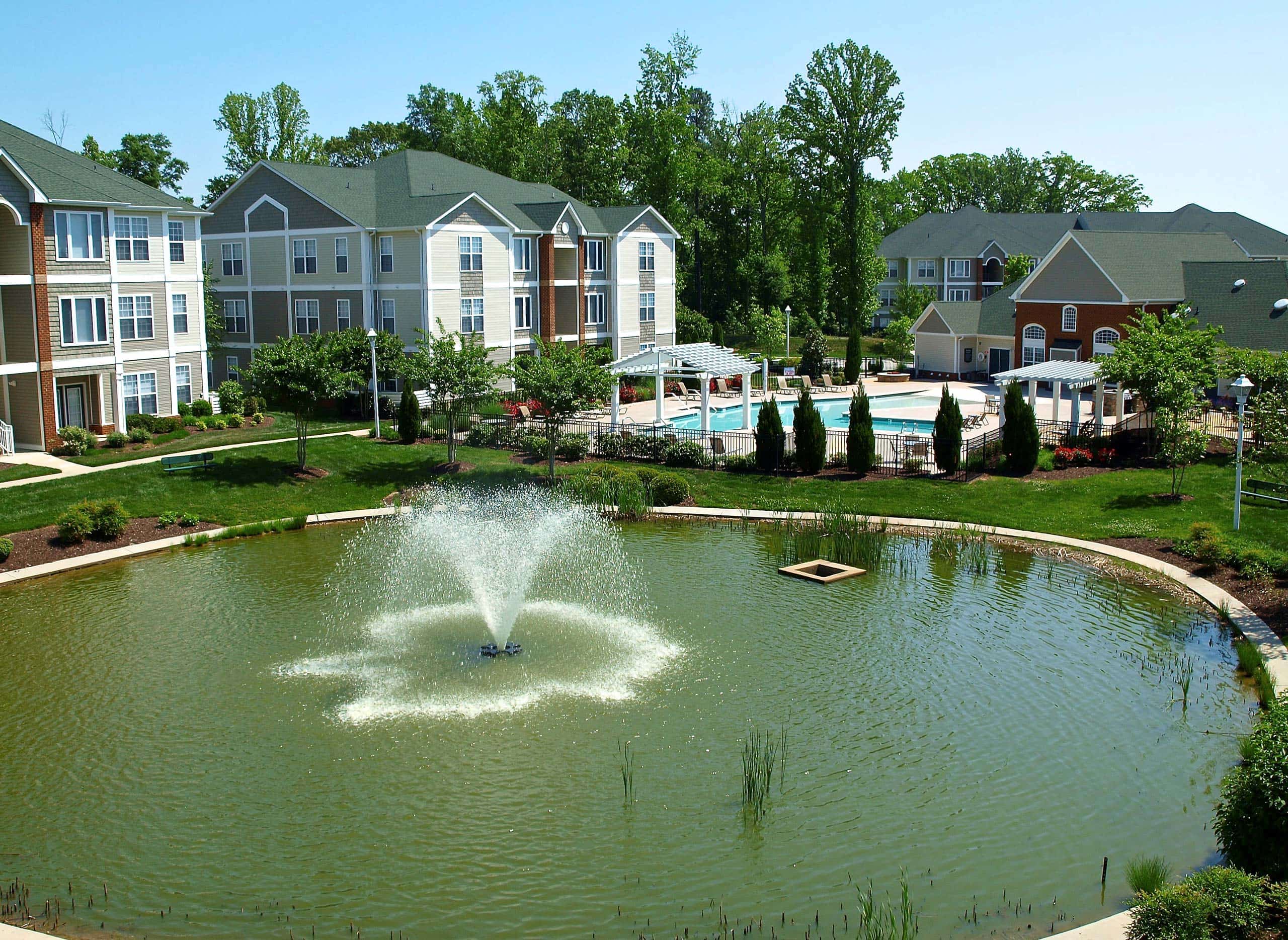 Rivermont Crossing exterior