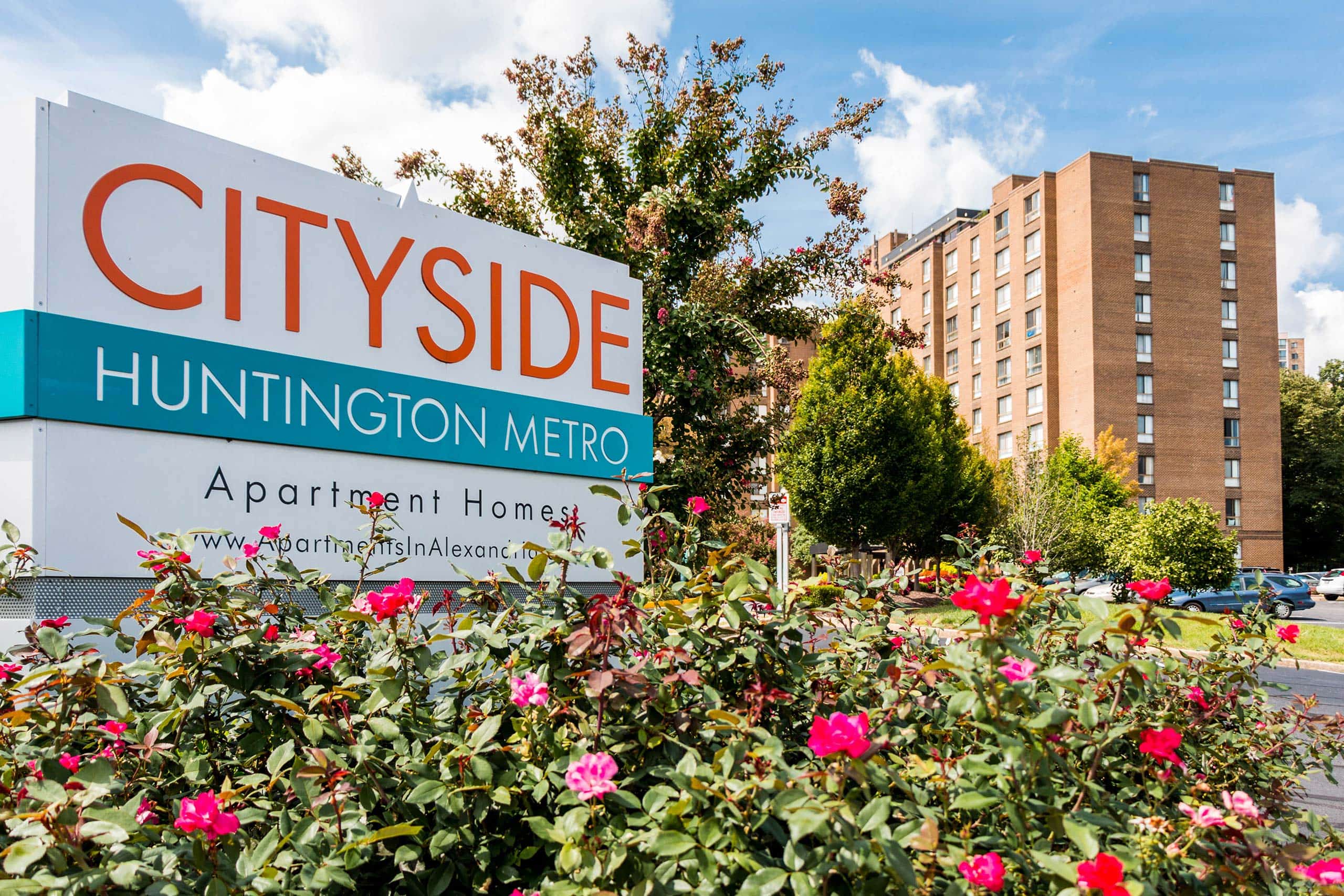 Cityside at Huntington Metro exterior